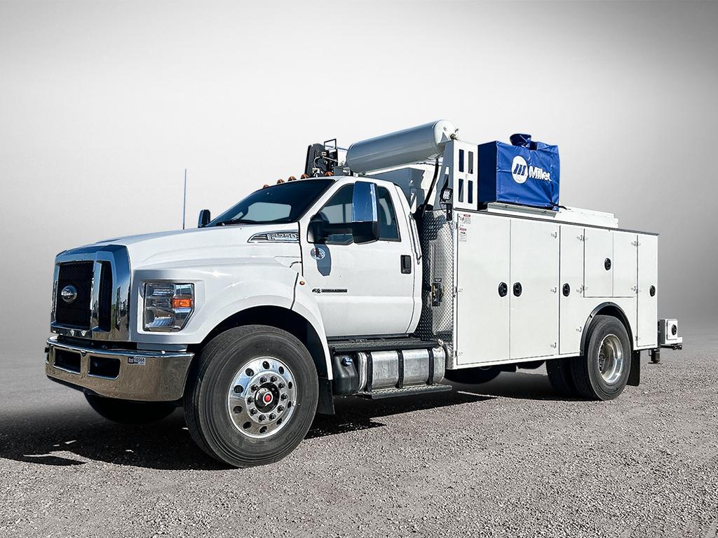 Photo of a 2024 Ford F-750