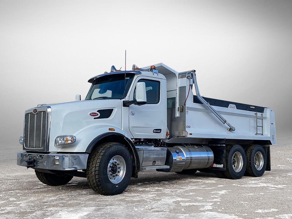 Photo of a 2024 Peterbilt 567