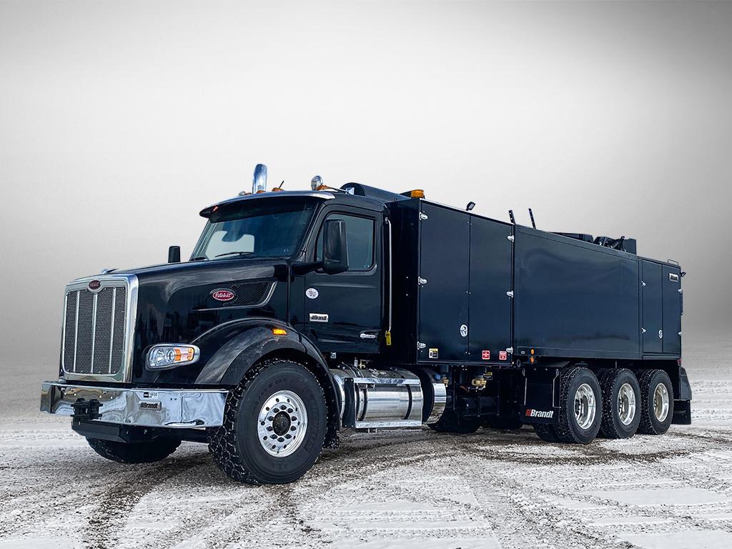 Photo of a 2024 Peterbilt 567