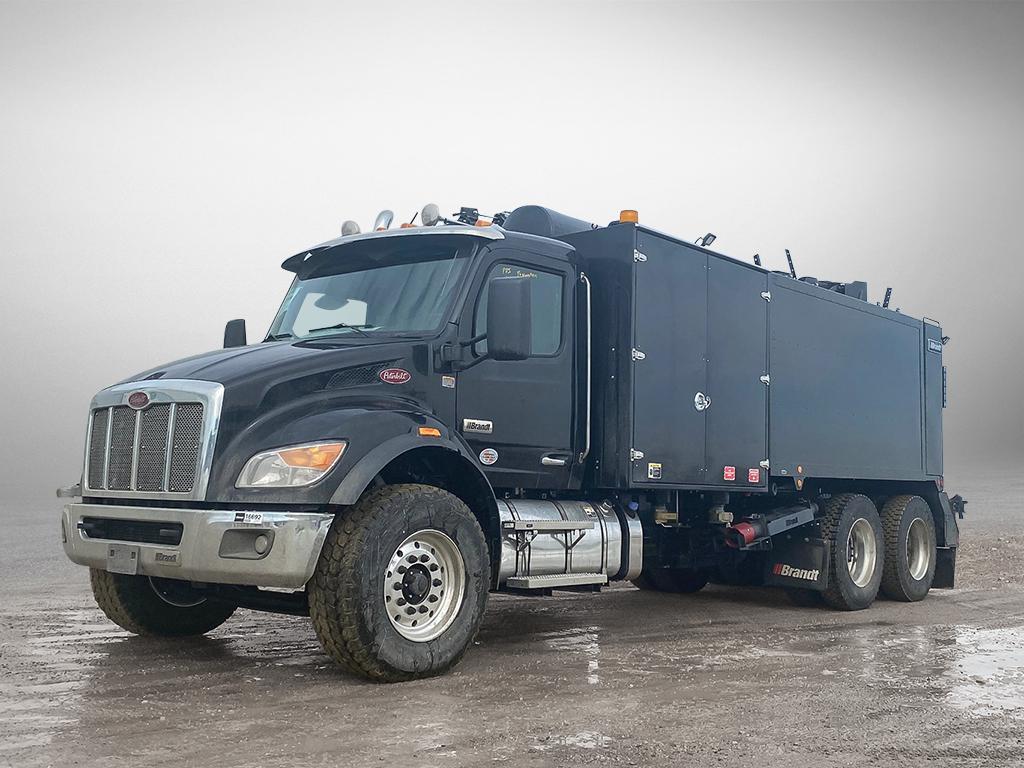 Photo of a 2024 Peterbilt 548