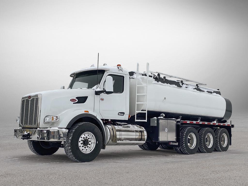 Photo of a 2025 Peterbilt 567