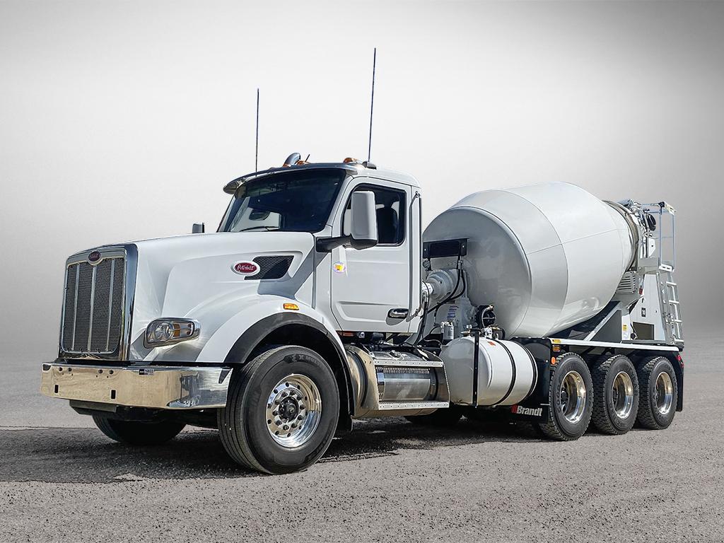 Photo of a 2025 Peterbilt 567