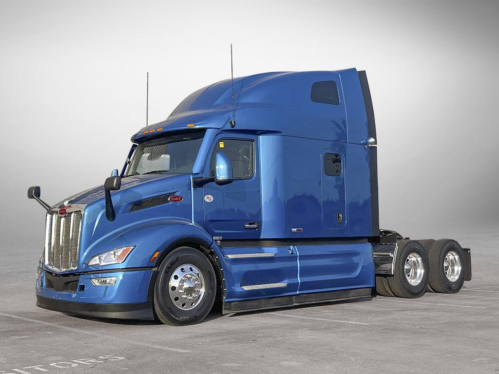 Photo of a 2024 Peterbilt 579