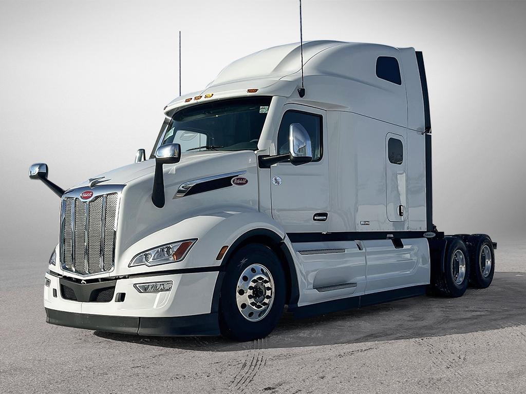 Photo of a 2024 Peterbilt 579