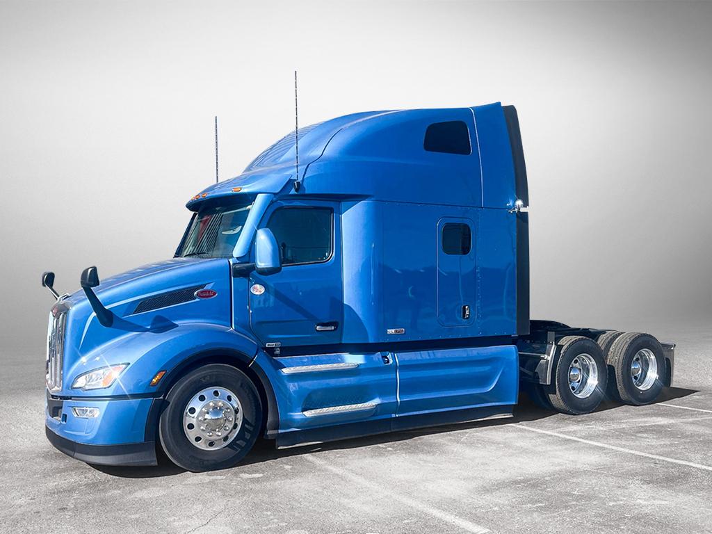 Photo of a 2024 Peterbilt 579